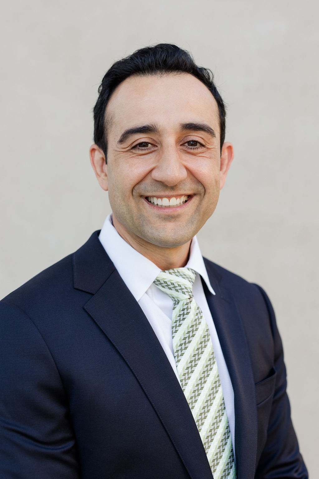 Kaveh Shakeri, Paralegal